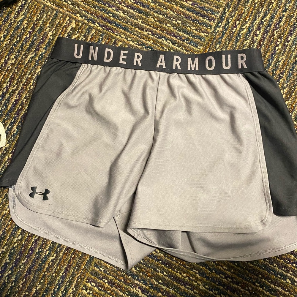Grey Under Armour shorts